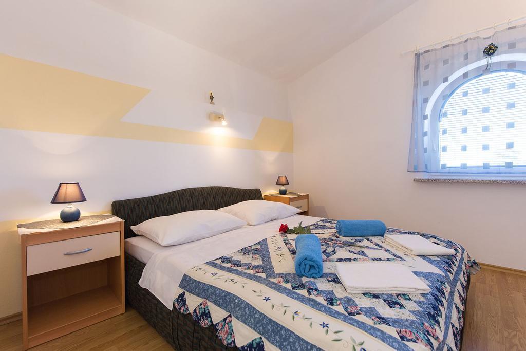 Apartments Juras Brzac 外观 照片