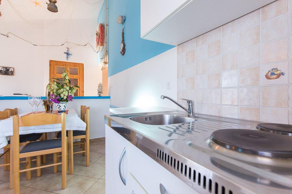 Apartments Juras Brzac 外观 照片